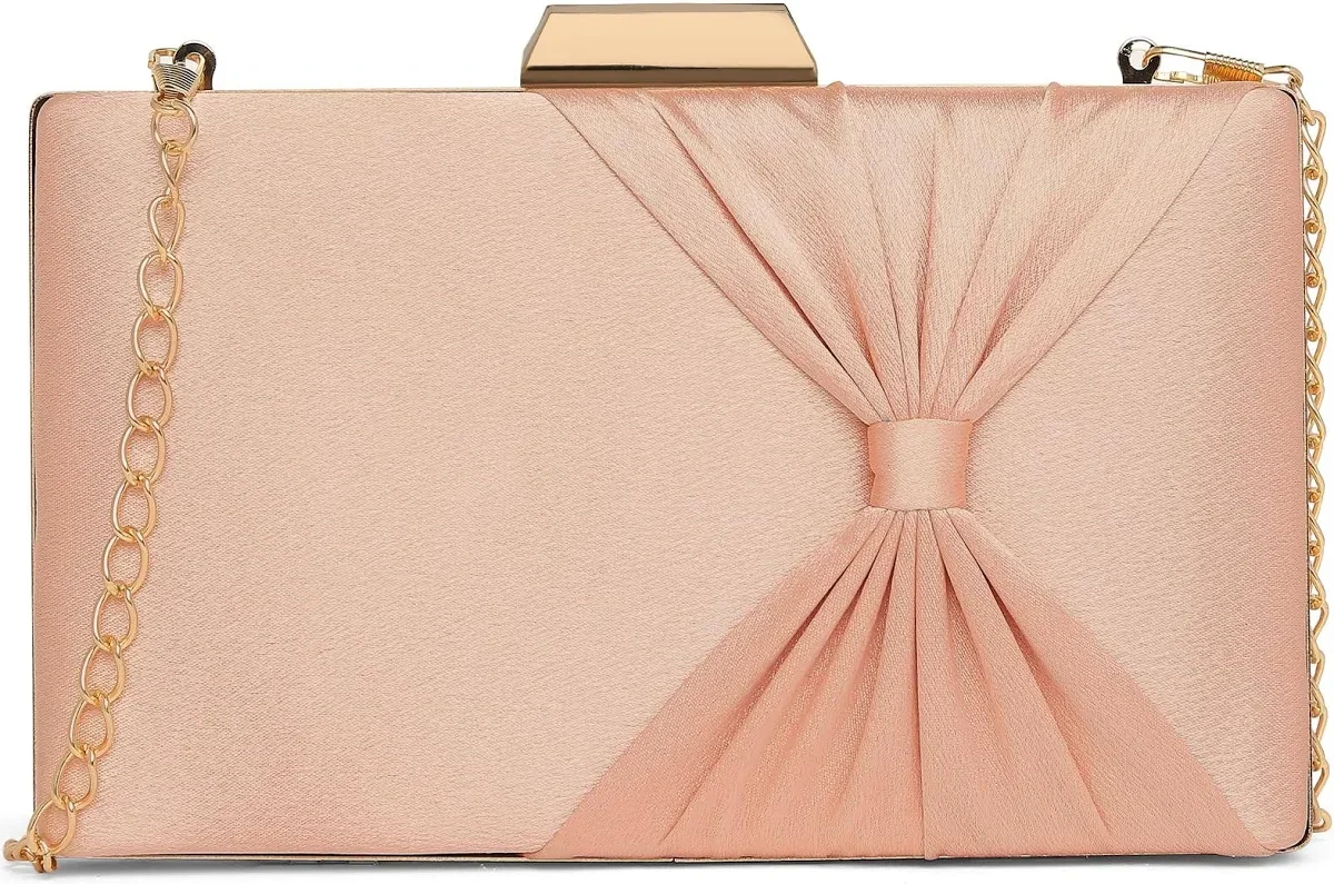 Knot Bow Clutch